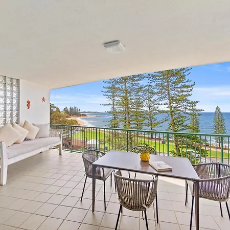 The Norfolks On Moffat Beach Caloundra Room photo