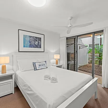 The Norfolks On Moffat Beach Caloundra Room photo