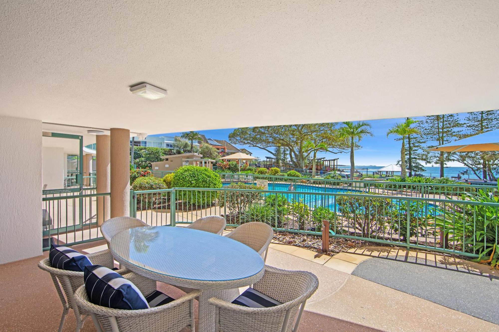 Resort The Norfolks On Moffat Caloundra